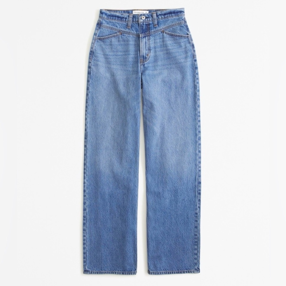 A& F Curve Love Ultra High Rise 90s Straight Jean - Front Yoke
